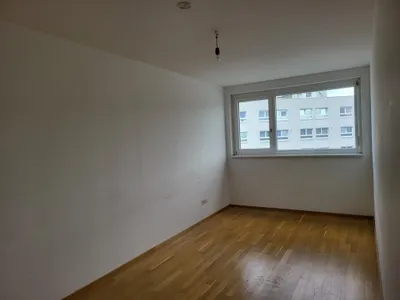 4-Zimmer-Wohnung mieten in Graz – 90,05 m², € 1.204 – Bild 2 von 11