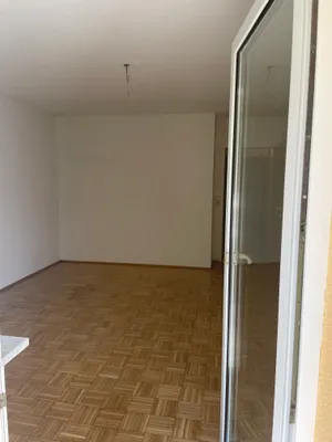 1-Zimmer-Wohnung mieten in Innsbruck – 35 m², € 920 – Bild 5 von 11