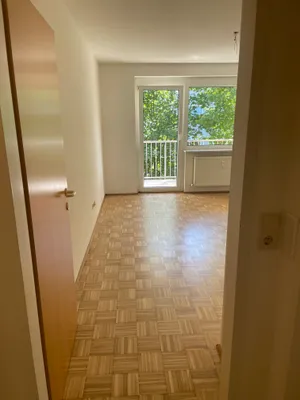 1-Zimmer-Wohnung mieten in Innsbruck – 35 m², € 920 – Bild 7 von 11
