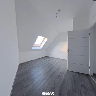 4-Zimmer-Wohnung kaufen in Wiener Neustadt Land – 145 m², € 448.000 – Bild 28 von 39