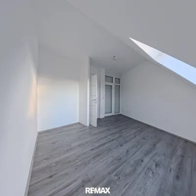 4-Zimmer-Wohnung kaufen in Wiener Neustadt Land – 145 m², € 448.000 – Bild 30 von 39