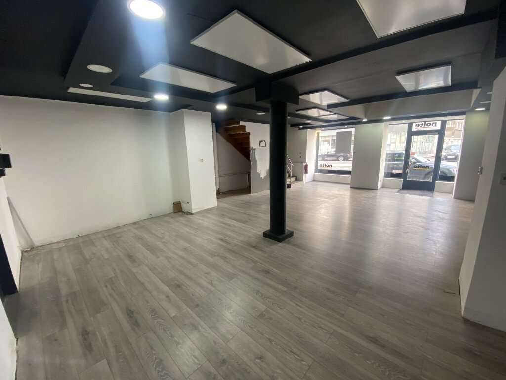 Geschäftlokal in Frequenzlage mit großer Auslage in der Wallensteinstraße, Wien