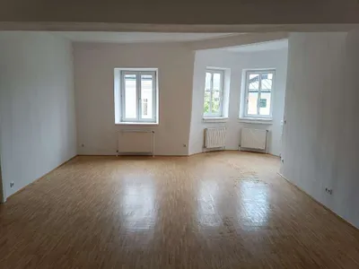 3-Zimmer-Wohnung mieten in Gmunden – 117 m², € 1.300