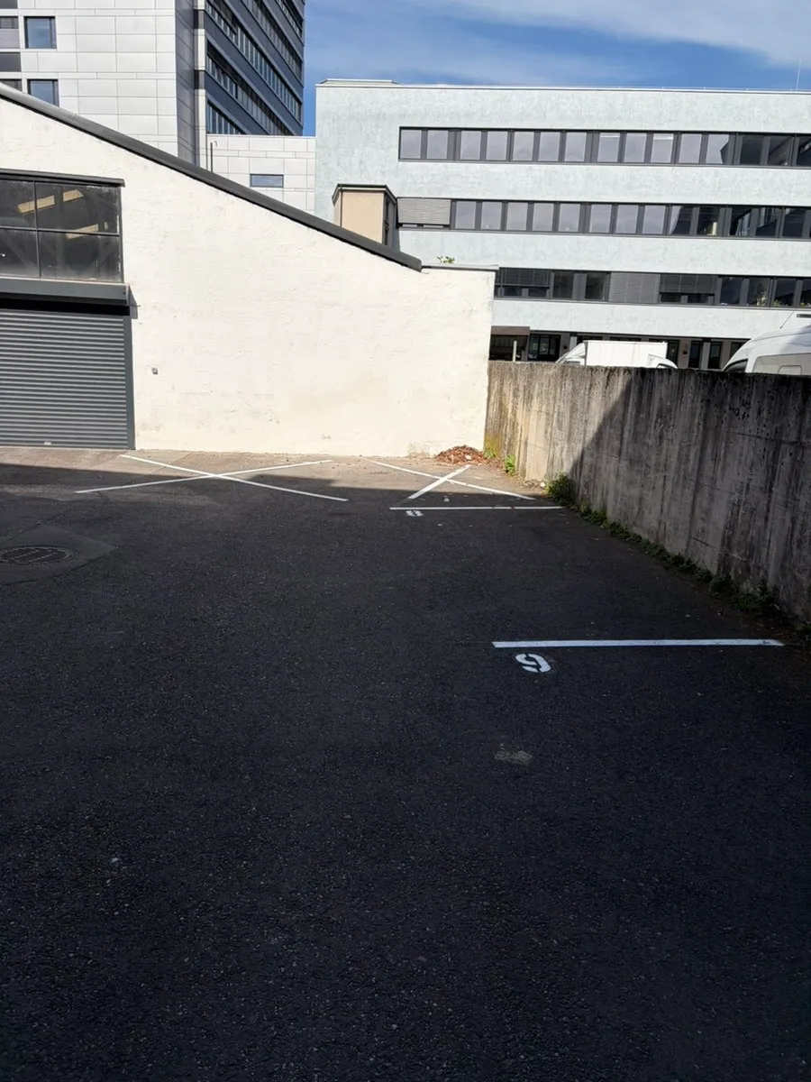 Innenparkplätze, Außenparklplätze, Lagerflächen in Zentrumslage - Ansicht 3