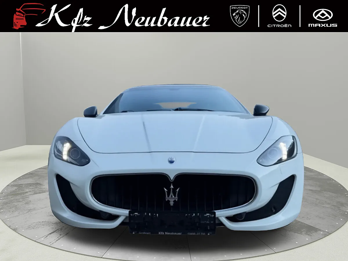 Maserati Gran Cabrio 4.7 V8 MC Carbon! – Bild 4
