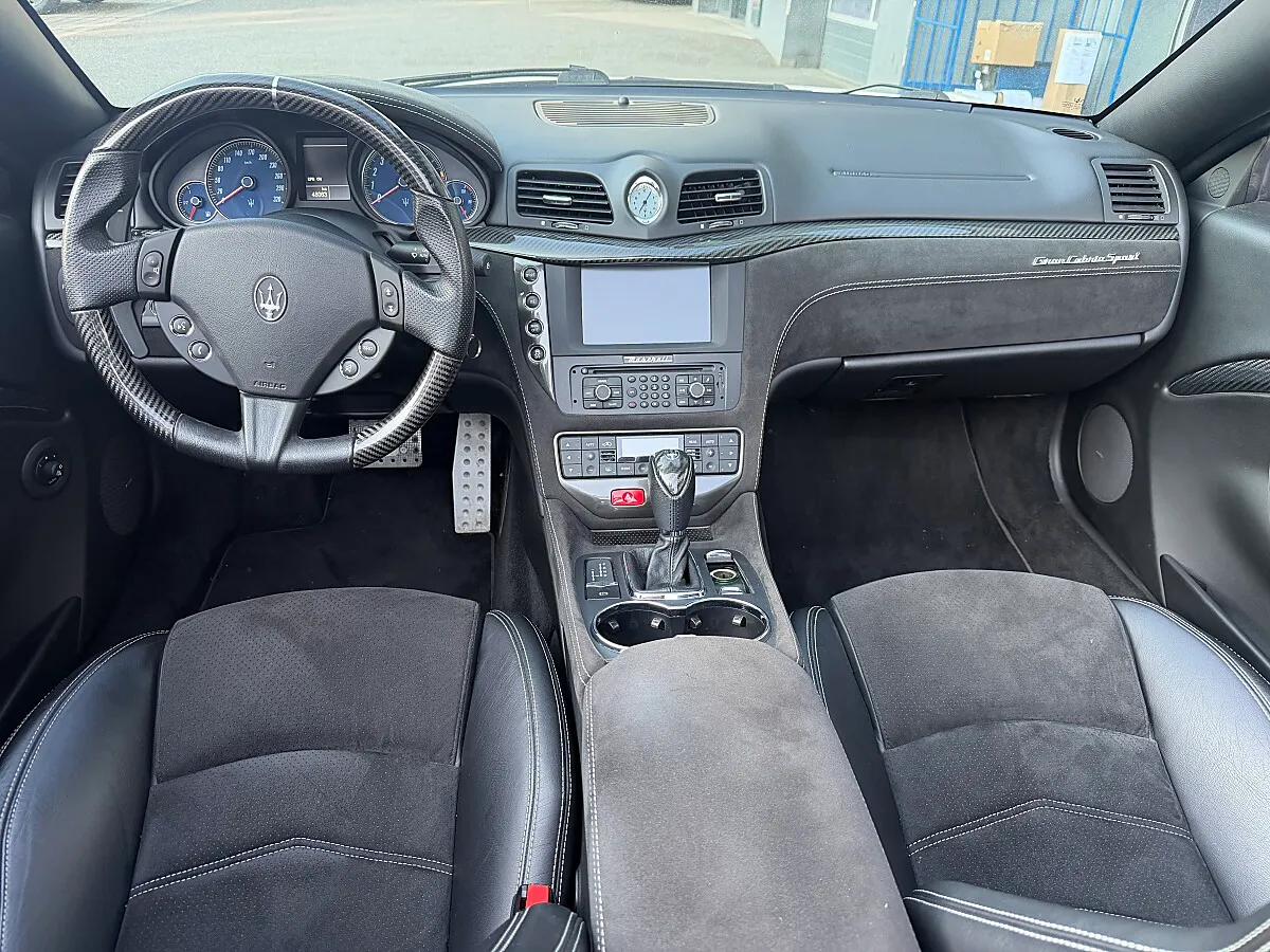 Maserati Gran Cabrio 4.7 V8 MC Carbon! – Bild 8
