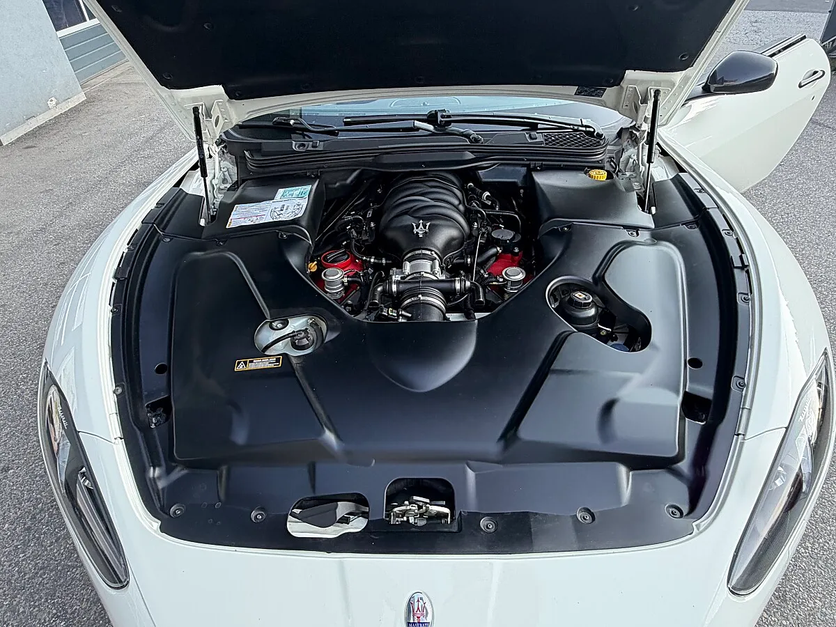 Maserati Gran Cabrio 4.7 V8 MC Carbon! – Bild 16