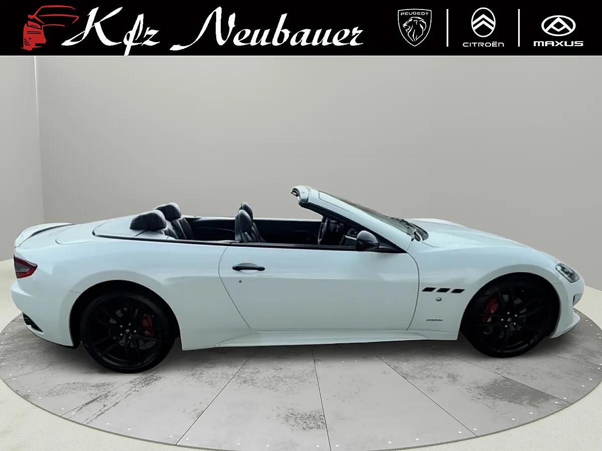 Maserati Gran Cabrio 4.7 V8 MC Carbon! – Bild 6