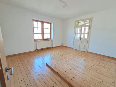 3-Zimmer-Wohnung mieten in Schwaz – 140 m², € 1.550 – Bild 1 von 4