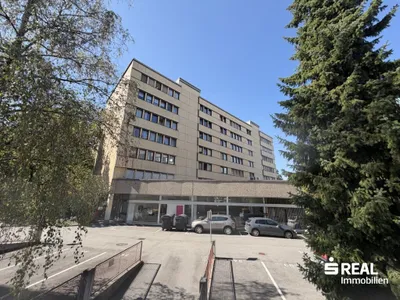 4-Zimmer-Wohnung kaufen in Linz – 114 m², € 230.000