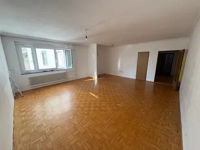 4-Zimmer-Immobilie mieten in Amstetten – 118 m², € 1.200 – Bild 1 von 12