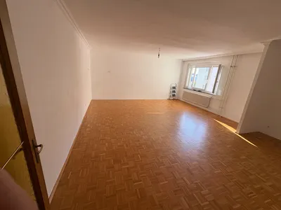 4-Zimmer-Immobilie mieten in Amstetten – 118 m², € 1.200 – Bild 2 von 12