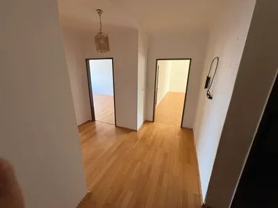 4-Zimmer-Immobilie mieten in Amstetten – 118 m², € 1.200 – Bild 4 von 12