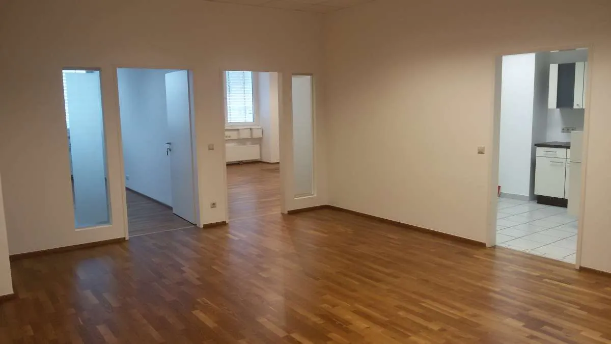 Ein Büro, das Eindruck hinterlässt - Stil, Komfort und Struktur auf 147,18 m² im BIZ Wels 1S07 - Ansicht 3