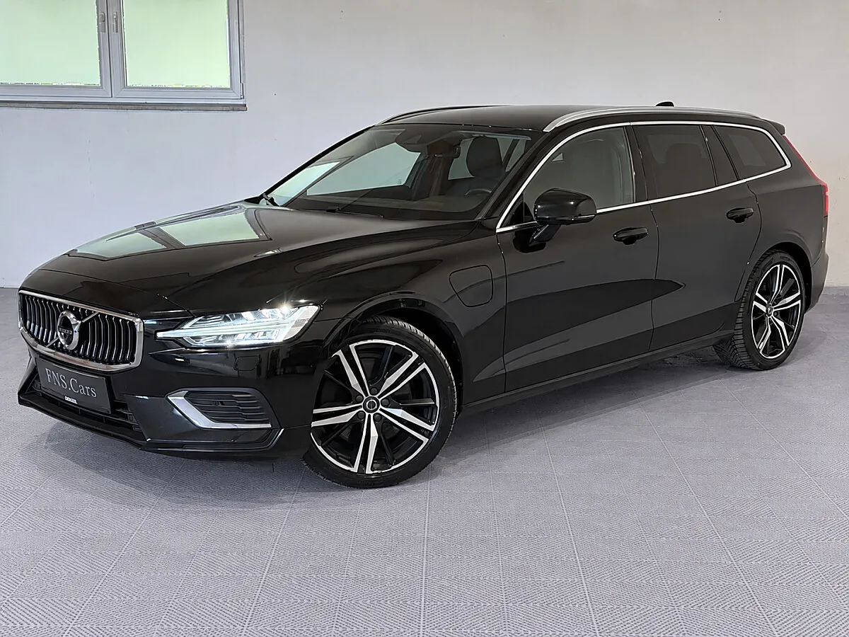 Volvo V60 T6 AWD Recharge PHEV Inscription Expression... Kombi / Family Van