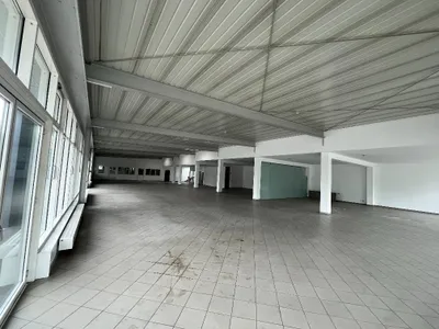 Gewerbeimmobilie mieten in Krems an der Donau – 2 600 m², € 14 – Bild 5 von 12