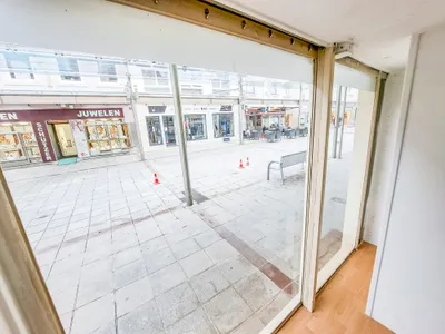 1-Zimmer-Gewerbeimmobilie mieten in Sankt Veit an der Glan – 61 m², € 397 – Bild 3 von 9