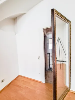 1-Zimmer-Gewerbeimmobilie mieten in Sankt Veit an der Glan – 61 m², € 397 – Bild 8 von 9