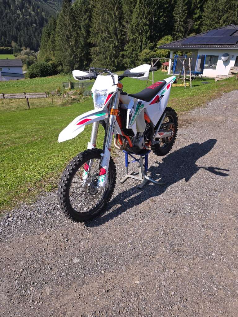 KTM EXC-F 250 Six Days Enduro