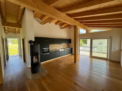 Gewerbeimmobilie kaufen in Kitzbühel – 155 m² – Bild 2 von 8