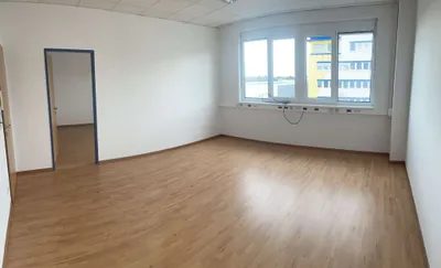 2-Zimmer-Gewerbeimmobilie mieten in Baden – 59 m², € 660 – Bild 2 von 4