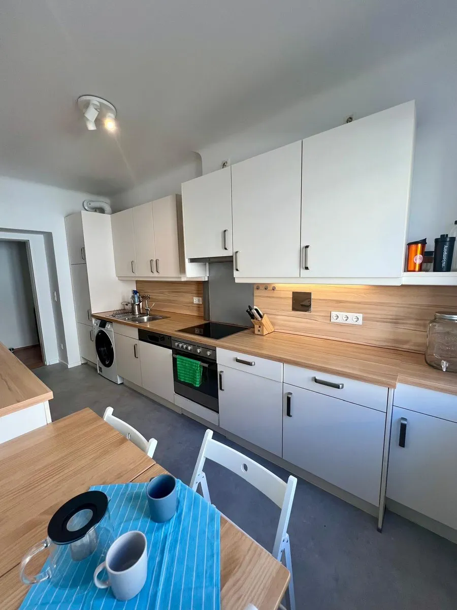 Großes WG Zimmer in guter Lage - Ansicht 3