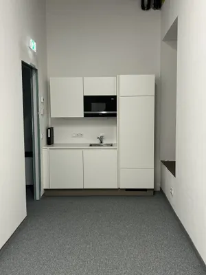Gewerbeimmobilie mieten in Linz – 74 m², € 2.527 – Bild 5 von 6