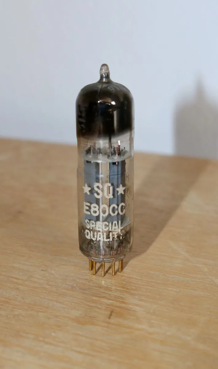 Used Philips Miniwatt Vacuum tubes for Sale | HifiShark.com