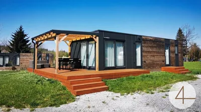 Haus kaufen in Horn – 240 m², € 135.000