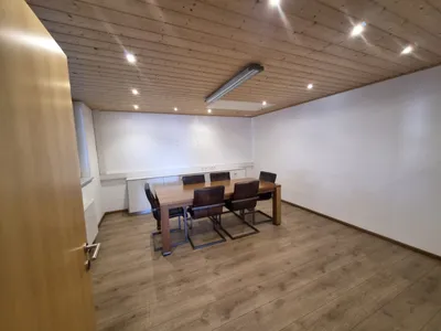 Gewerbeimmobilie mieten in Braunau am Inn – 265 m², € 4.200 – Bild 4 von 14