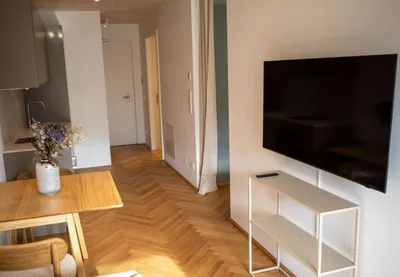 Furnished Studio with Balcony in prime location | LeopoldQuartier – Bild 3