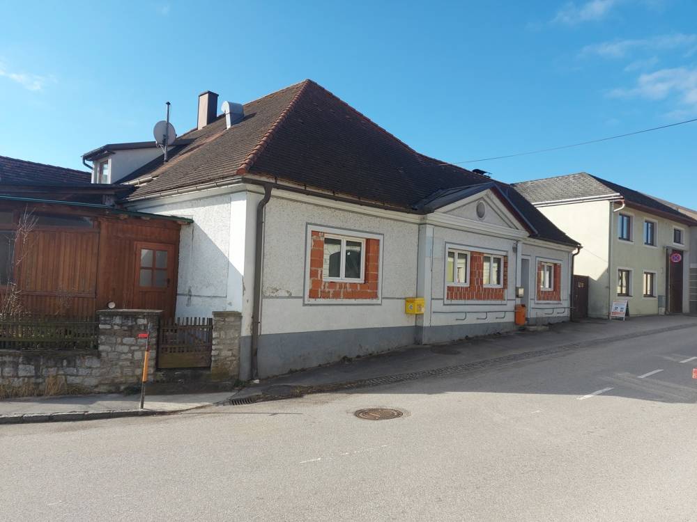 Haus mit bis zu drei Wohneinheiten - Ansicht 3