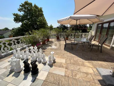 13-Zimmer-Immobilie kaufen in Sankt Pölten Land – 450 m², € 990.000 – Bild 2 von 6