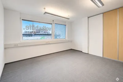 Gewerbeimmobilie kaufen in Salzburg Stadt – 516 m², € 1.550.000 – Bild 6 von 9