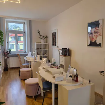Gewerbeimmobilie mieten in Mödling – 90 m², € 12 – Bild 4 von 7