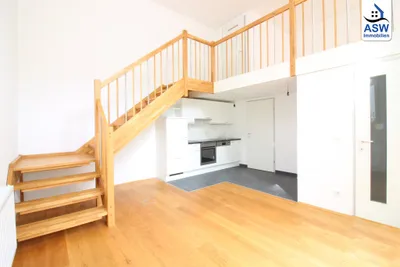 Wunderschöne 2-Zimmer Maisonettewohnung mit Terrasse und Garten in U-Bahn-Nähe (U3)