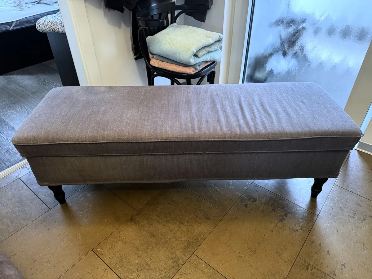 IKEA Sitzbank / Truhe mit Stauraum, € 45,- (8047 Graz)