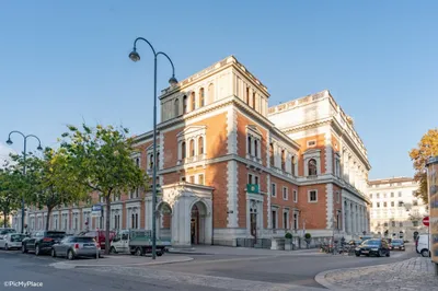 Gewerbeimmobilie mieten in Wien – 1 902 m², € 20 – Bild 2 von 8