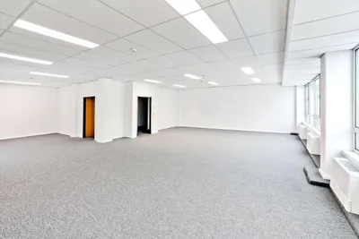 Gewerbeimmobilie mieten in Wien – 5 000 m², € 9 – Bild 9 von 24