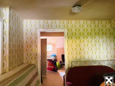 8-Zimmer-Haus kaufen in Neunkirchen – 174 m², € 330.000 – Bild 8 von 19