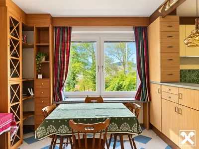 8-Zimmer-Haus kaufen in Neunkirchen – 174 m², € 330.000 – Bild 3 von 19
