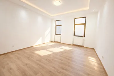 SCHÖNE 3 ZIMMER WOHNUNG ZU VERMIETEN – Bild 3