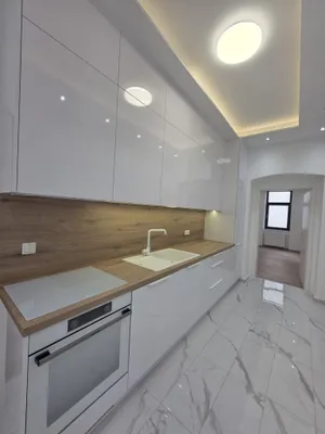 SCHÖNE 3 ZIMMER WOHNUNG ZU VERMIETEN