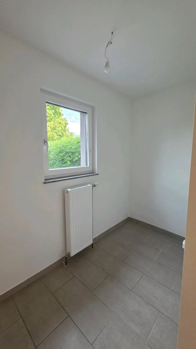 Erdgeschosswohnung in Hanglage - Ansicht 2