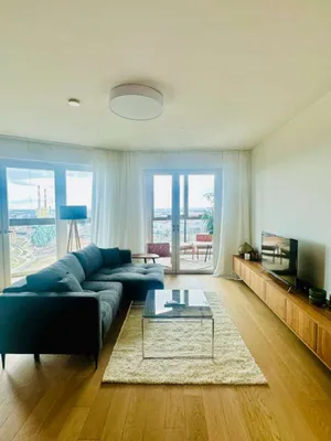 Helio Tower 21. OG | Vollmöbliert | Balkon, Loggia & Ausblick | provisionsfrei – Bild 3