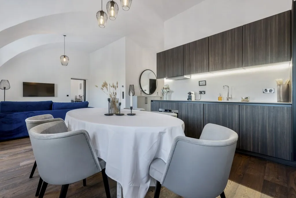 *** KAHLENBERGERDORF *** GARTEN & POOL *** HIGH END AUSSTATTUNG *** KREUZGEWÖLBE RESIDENZ *** - Ansicht 2