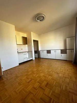 1-Zimmer-Wohnung mieten in Salzburg Stadt – 23 m², € 840 – Bild 3 von 7