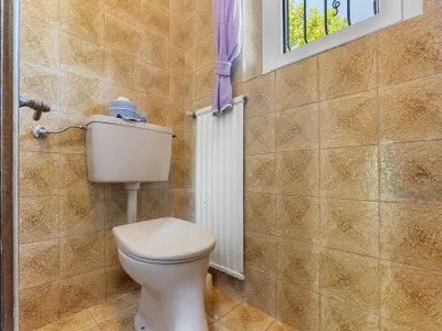 5-Zimmer-Haus kaufen in Klagenfurt Land – 205 m², € 390.000 – Bild 14 von 27