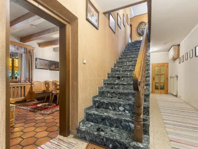 5-Zimmer-Haus kaufen in Klagenfurt Land – 205 m², € 390.000 – Bild 21 von 27