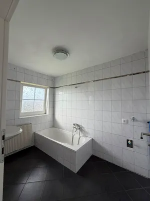 4-Zimmer-Wohnung mieten in Braunau am Inn – 84 m², € 910 – Bild 5 von 9